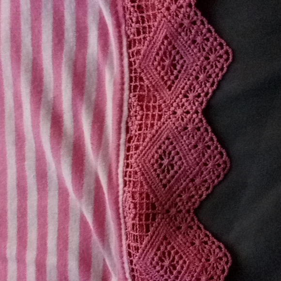 Bundle of Two, CUTE, Girl's Summer Tops, Size Small (6) - Picture 12 of 12